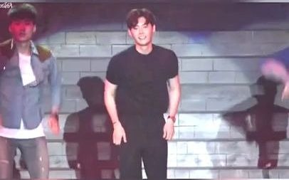 大家是不是看了big mouse 李钟硕真的是太帅了,跳舞也这么可爱呢 #李