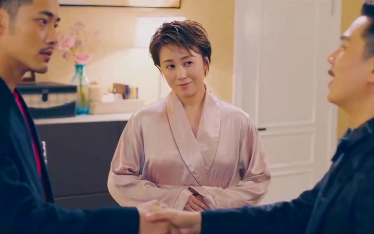 羞羞的铁拳：马丽艾伦撒娇这段戏，堪称全剧亮点之一，太搞笑了