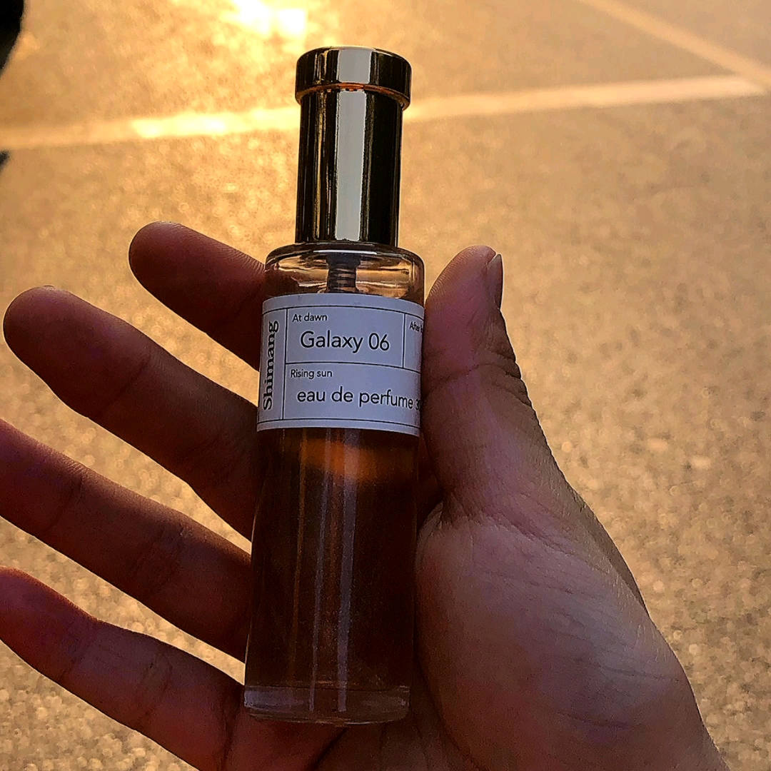 lelabo实验室香水33号檀木香