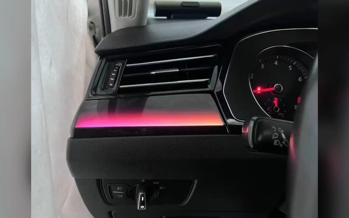 大众迈腾 动态光影氛围灯