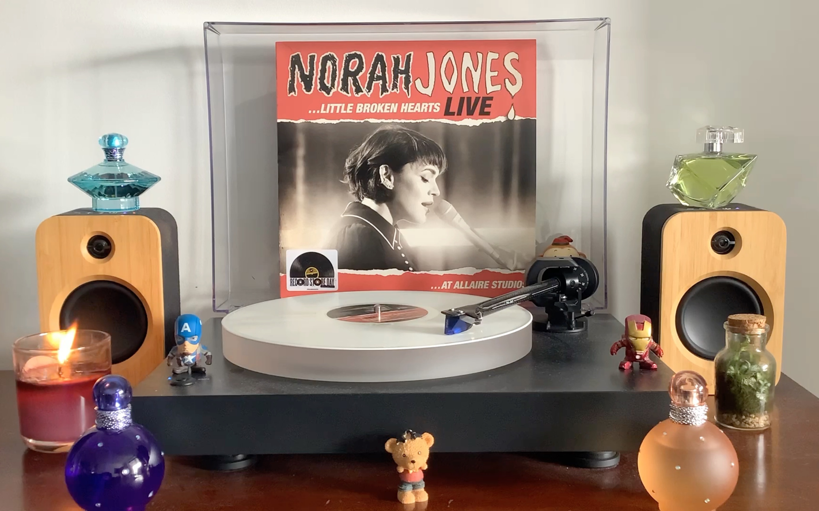 [图]【专辑试听】彩胶内录｜Norah Jones-…Little Broken Hearts Live RSD 白胶