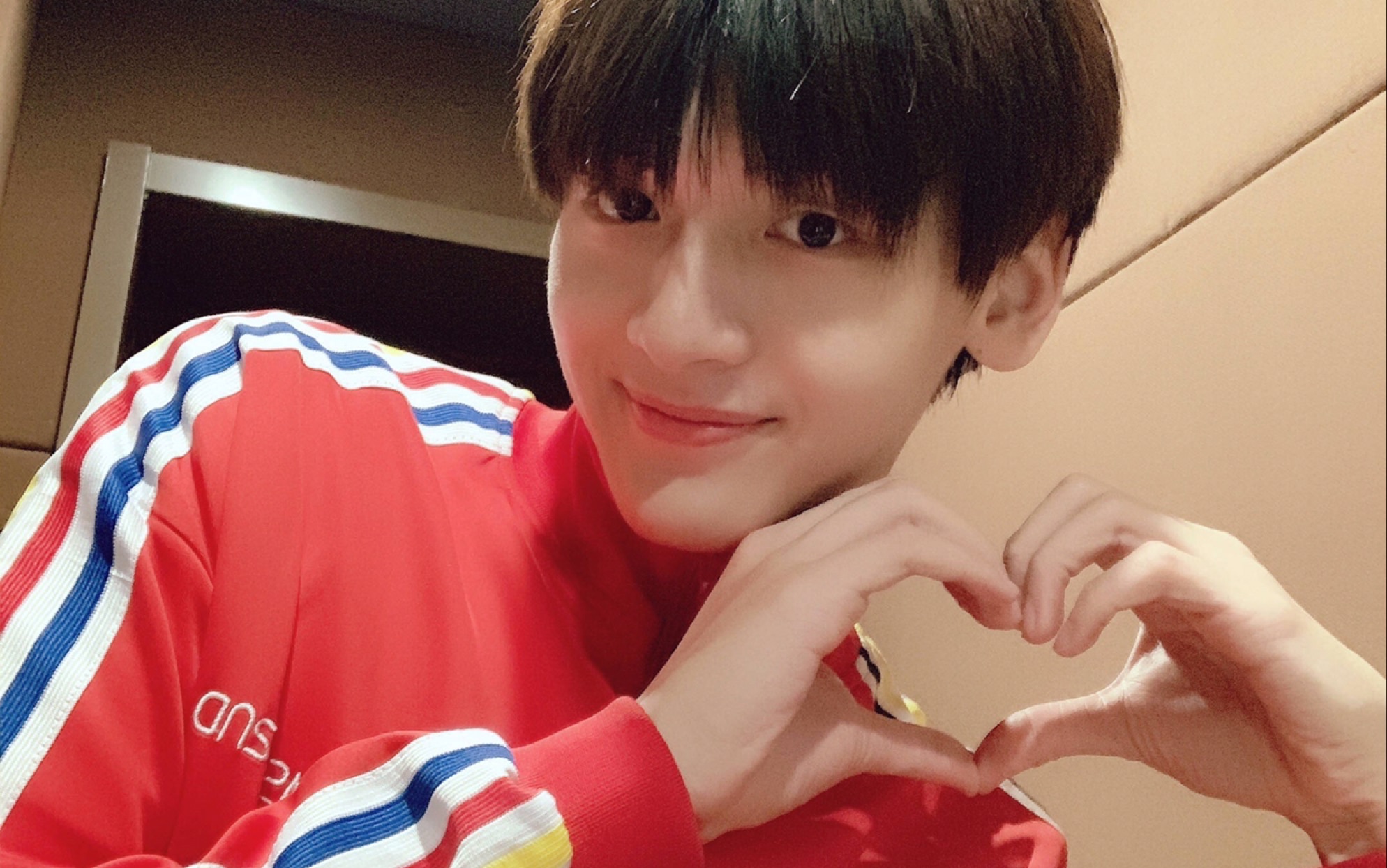 r1se翟潇闻人间小甜瓜翟潇闻的超甜可爱混剪