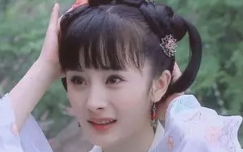 不是谁都可以驾驭古装齐刘海的,她是no.1/杨幂