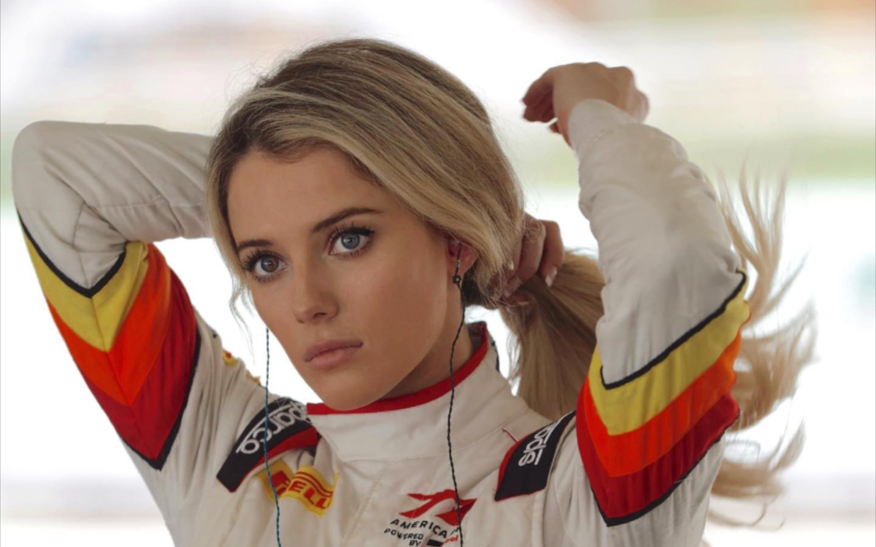 【lindsay brewer】最美赛车手_哔哩哔哩_bilibili
