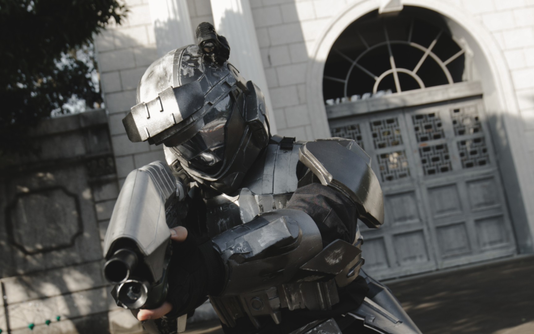 光环3odst!超硬核机甲外骨骼cos正片!"我们双脚着地,率先踏入地狱!