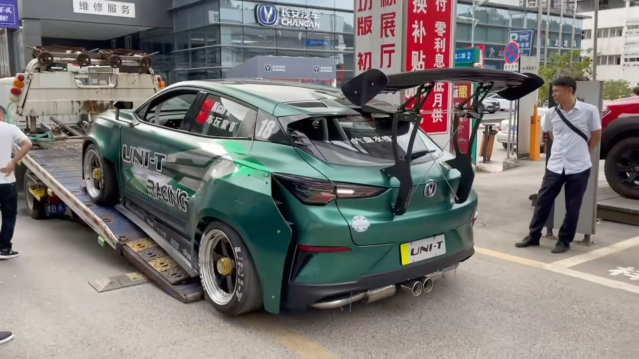 长安cx70爆改图片,长安cx70改装图片 长安超级改装车