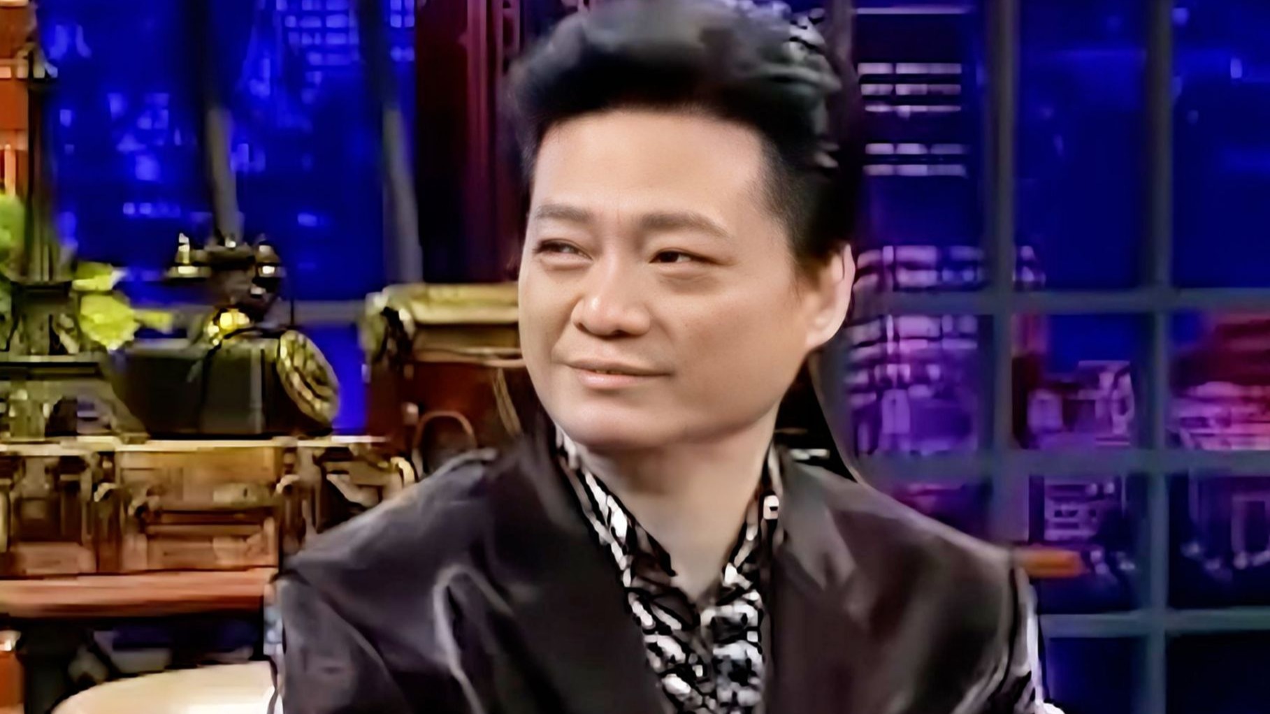 小崔当年硬怼要复出的吸毒艺人，真是封神般的存在！