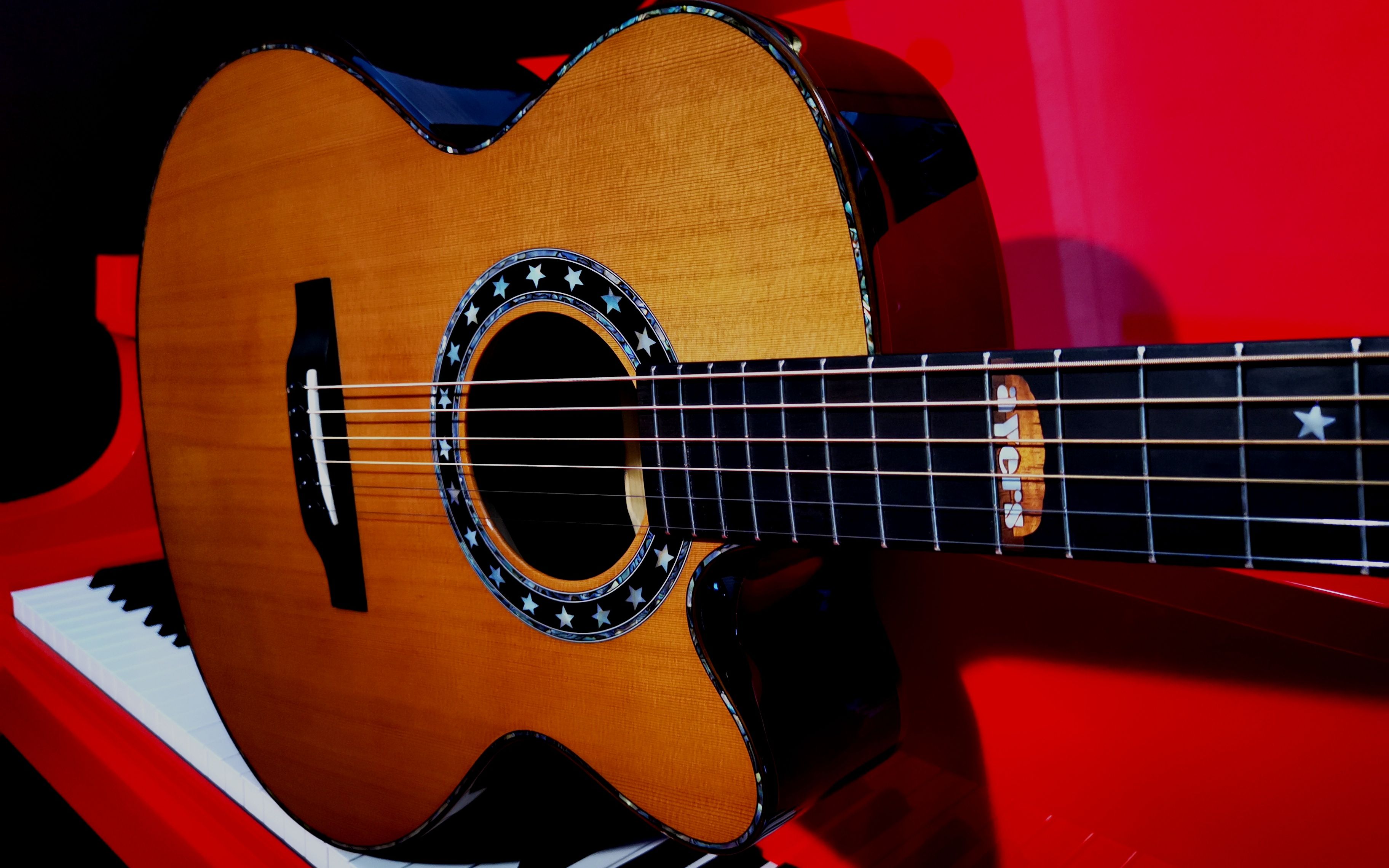 好像还不错!看莫小琦说ayers爱乐诗!