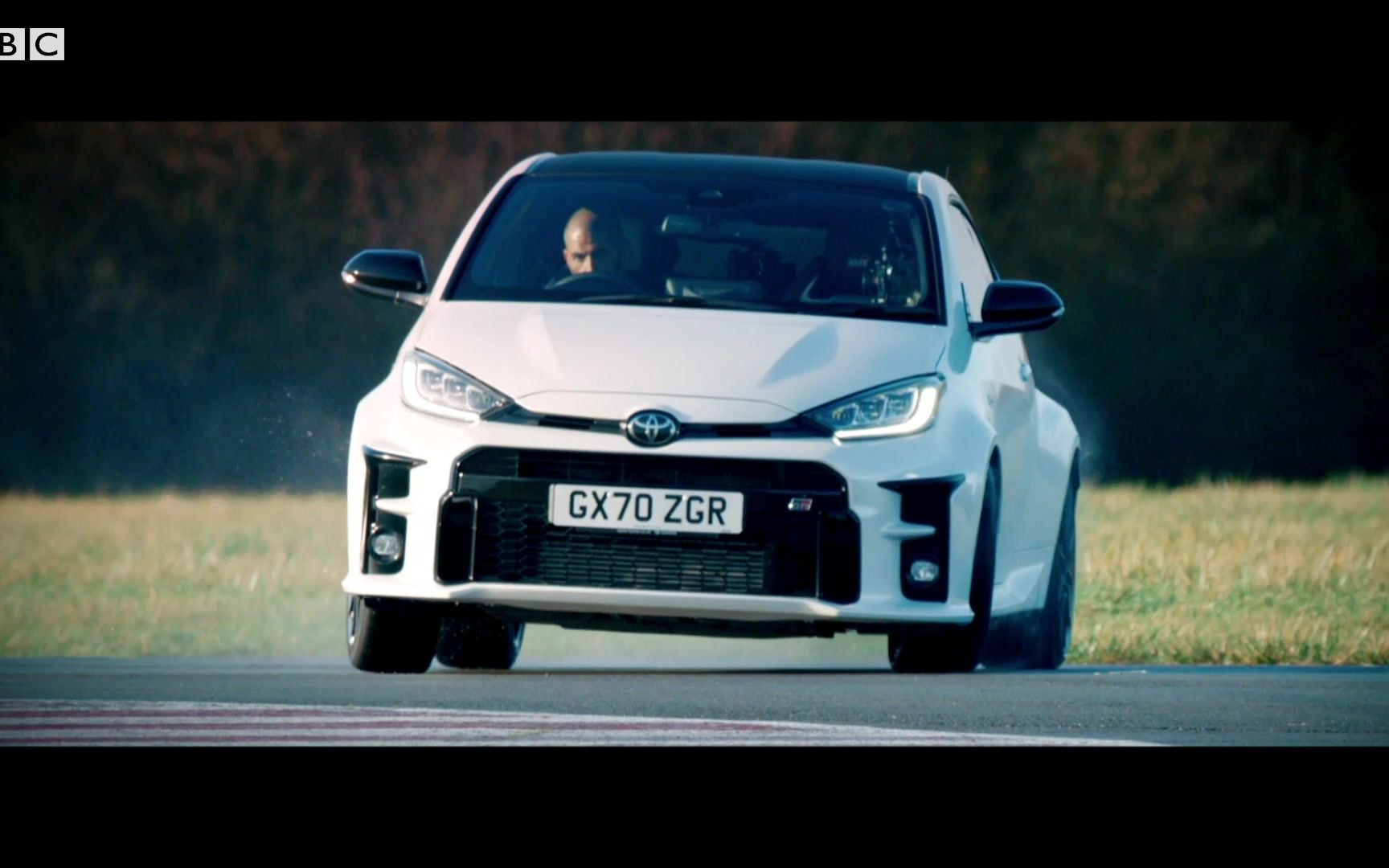 topgear第30季激情测评2地表最强小钢炮gryaris真正的四驱拉力车