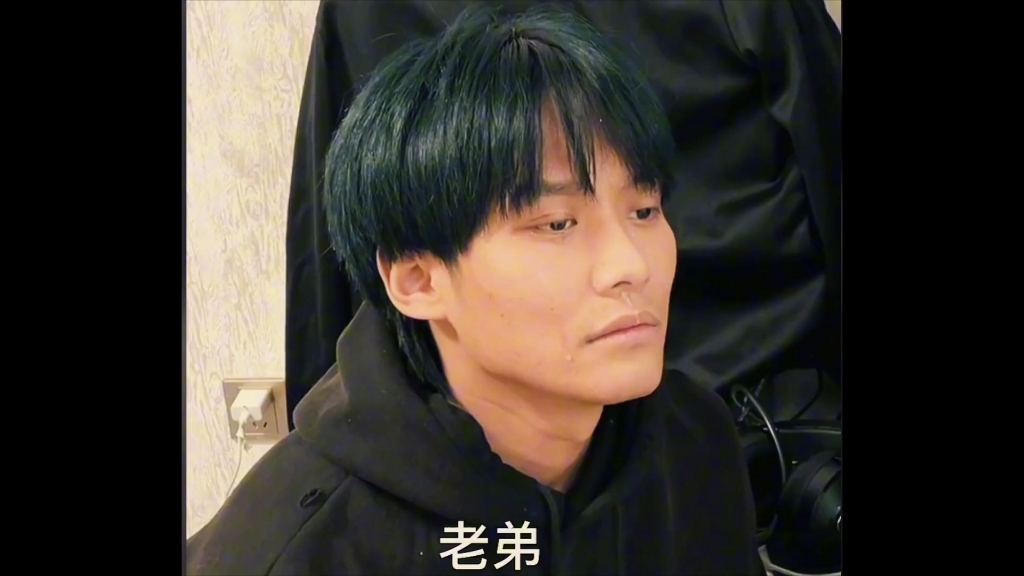 疯狂小杨哥,小杨哥为什么会流泪?