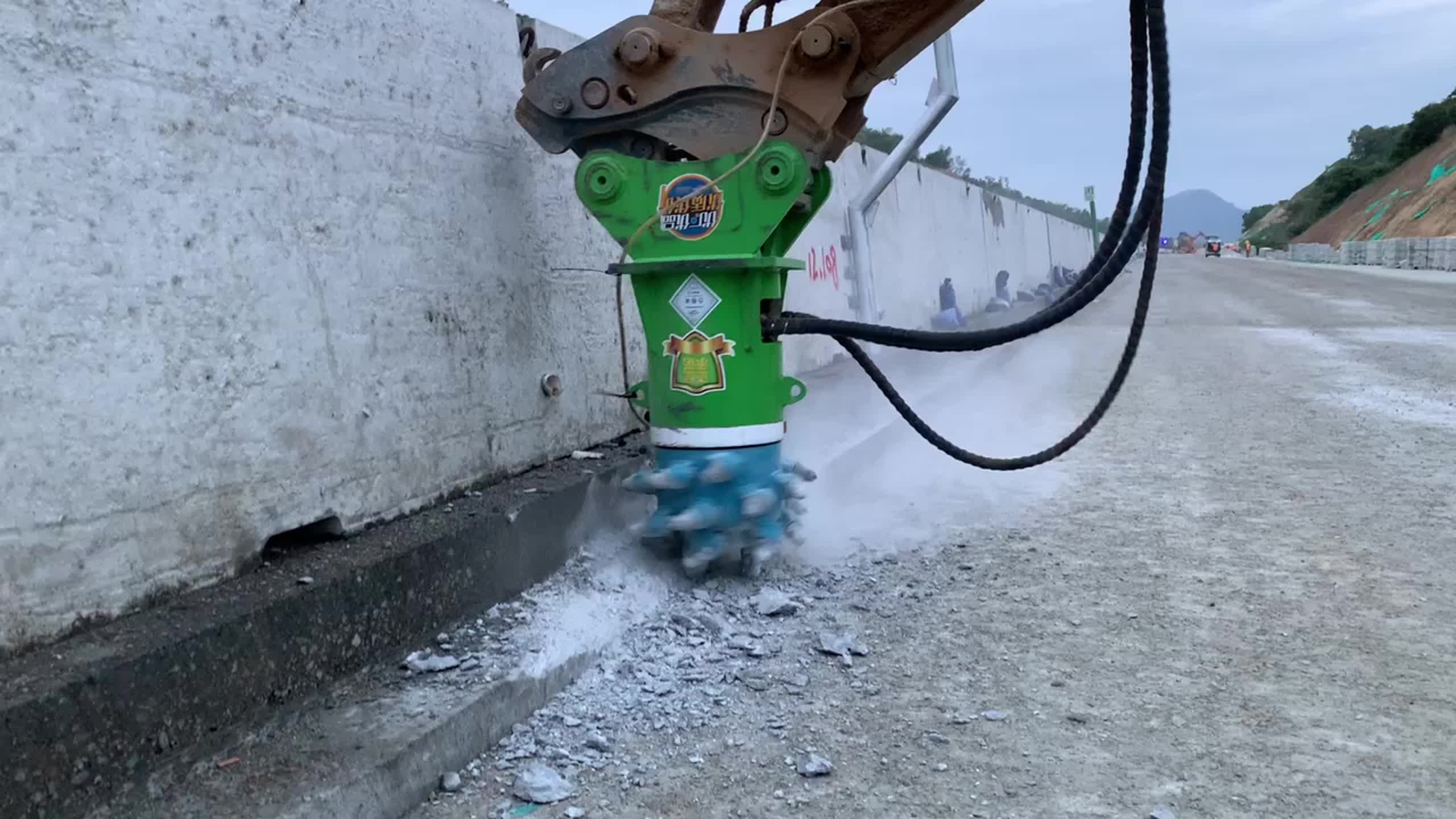 液压岩石铣挖机 隧道掘进铣刨机头 水利涵洞隧道掘进机 加厚加固