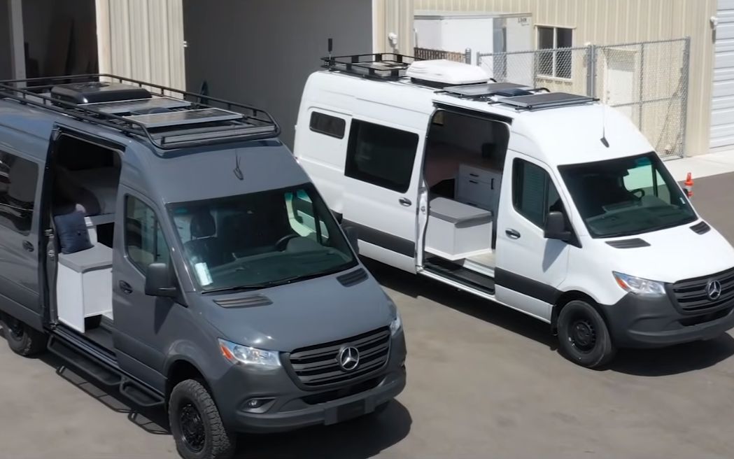 奔驰斯宾特房车 长轴/短轴 不同的vanlife式布局(字幕)