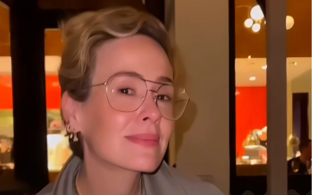 [莎拉ⷮŠ保罗森 Sarah Paulson ] Are you feel哔哩哔哩bilibili