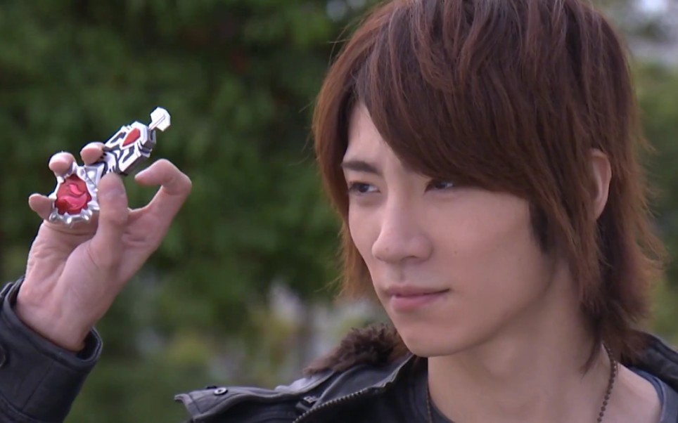 抖音铠甲官方发的拿瓦花絮