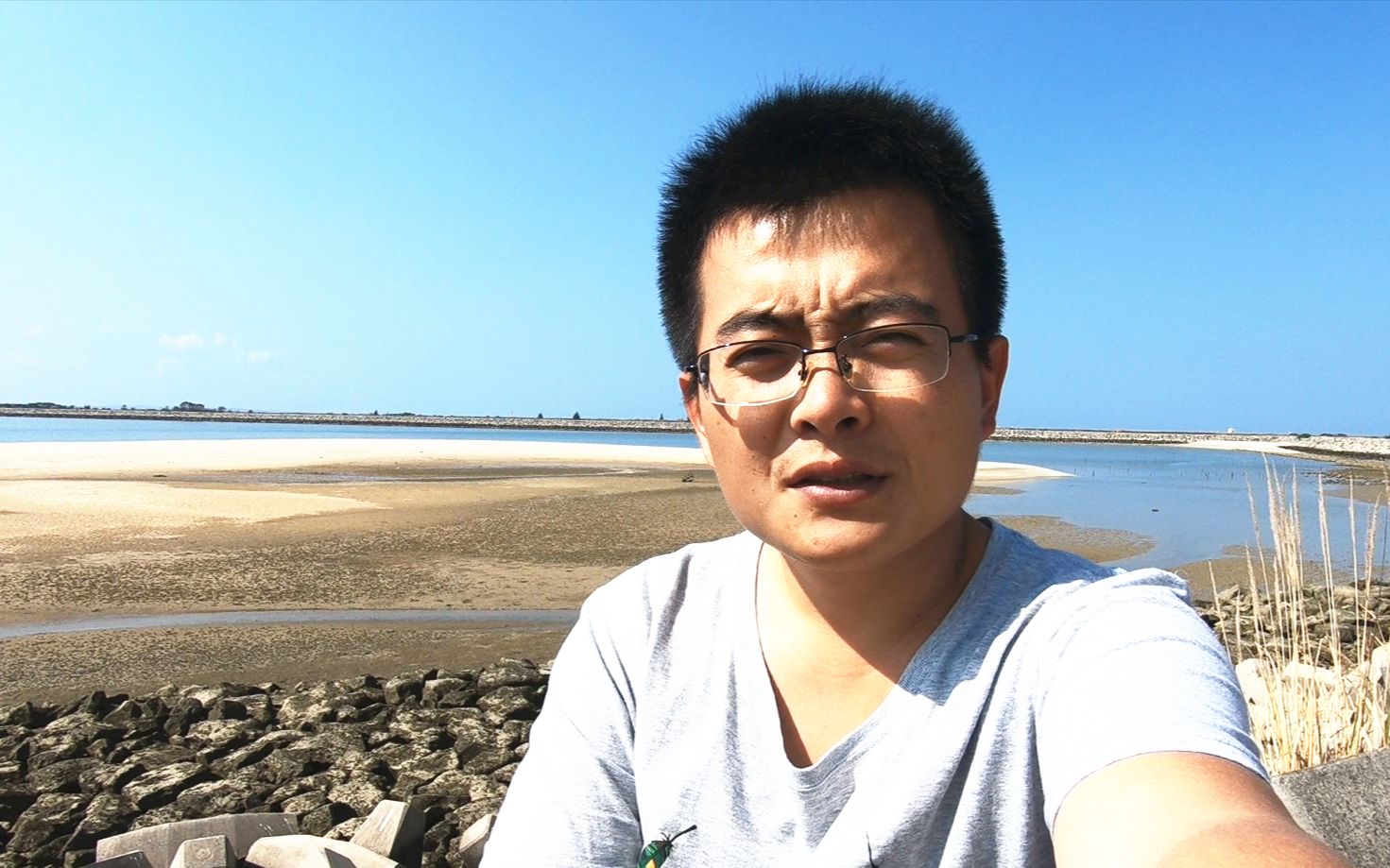 思乡渔夫:赶海抓一桶螃蟹要多久?最大的螃蟹有多大?