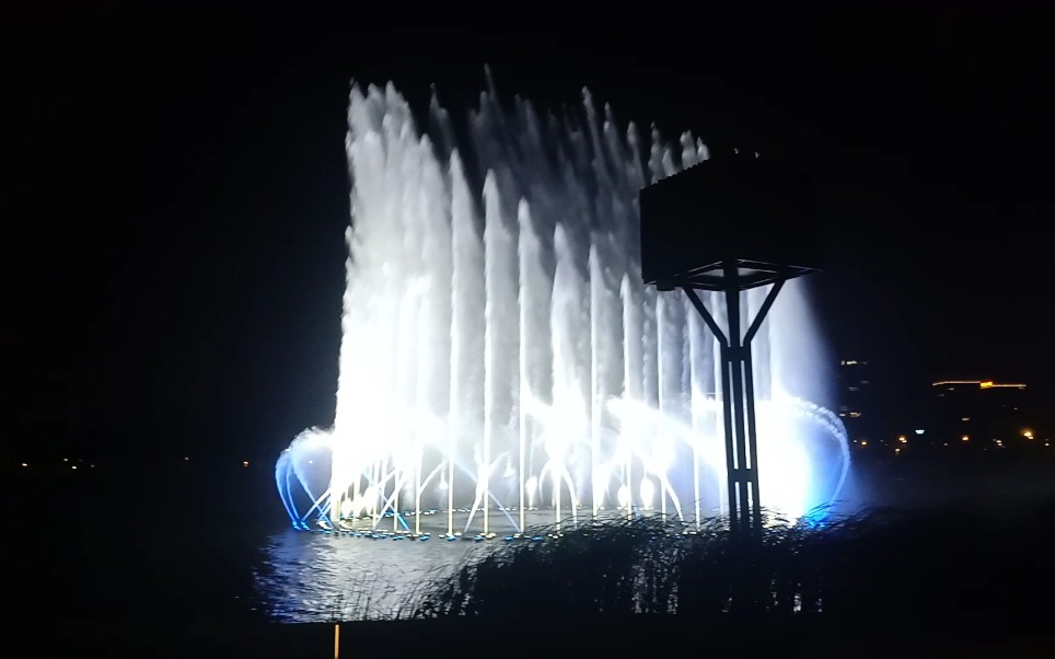 昆山大渔湾音乐喷泉babayetu