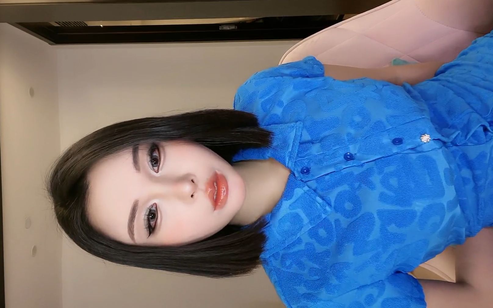 抖音@迷人小艾琳230114直播录制 搞笑女