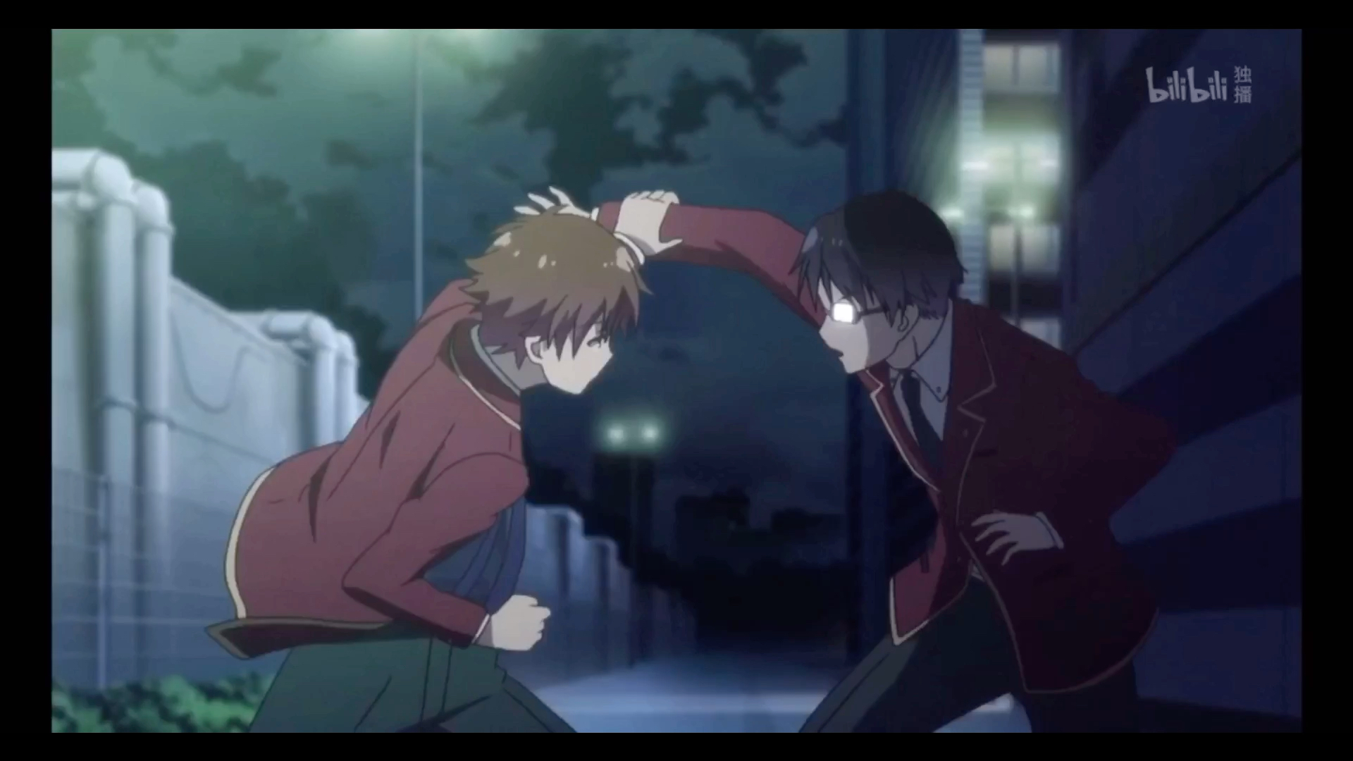 校霸帅气的一面