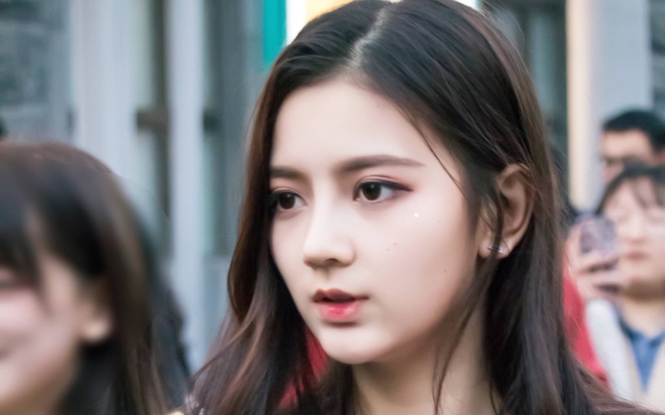 【snh48 郝婧怡】乌克兰美女嫁给村长赵大宝