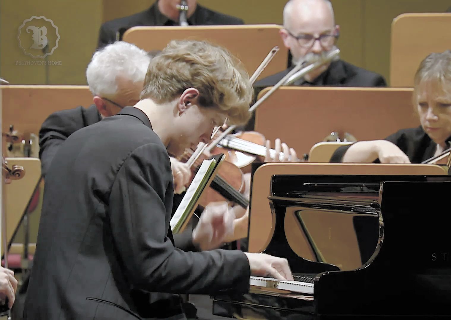 贝多芬《c大调第一钢琴协奏曲》李谢茨基 托莫·凯勒 圣马丁室内乐团