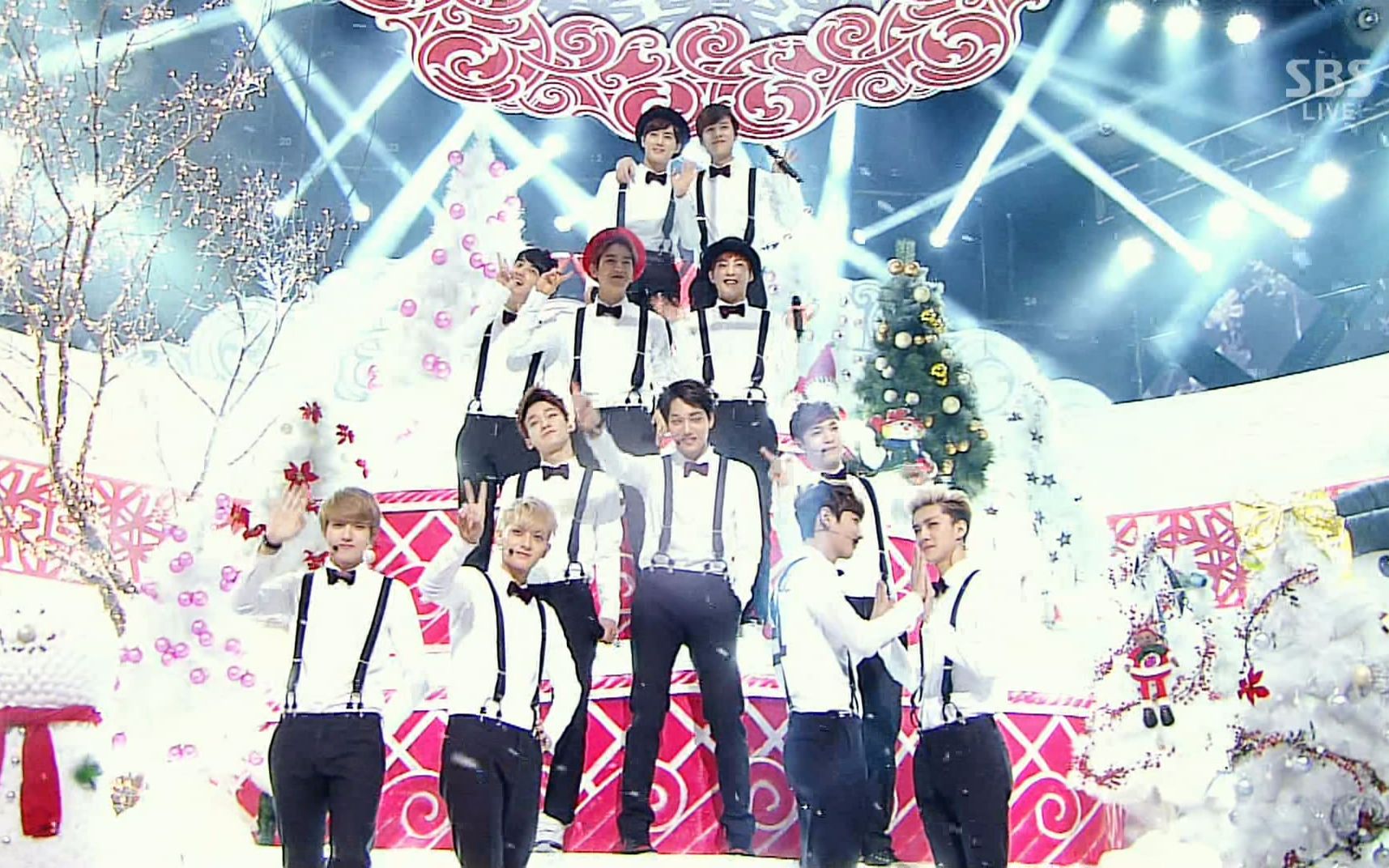 [图]131222 人气歌谣 EXO Christmas Day