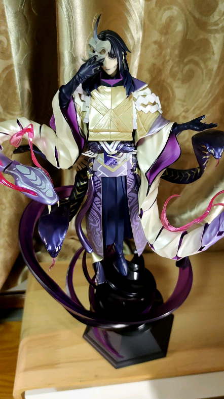 阴阳师八岐大蛇手办!