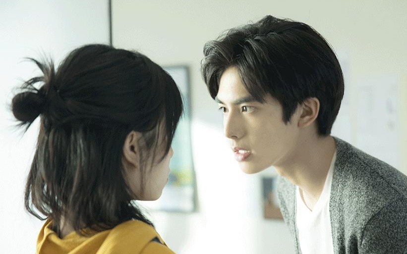 活动  元宋"前女友"也是双宋夫妇嘿嘿吻戏剪辑(宋威龙&宋芸桦kiss我的