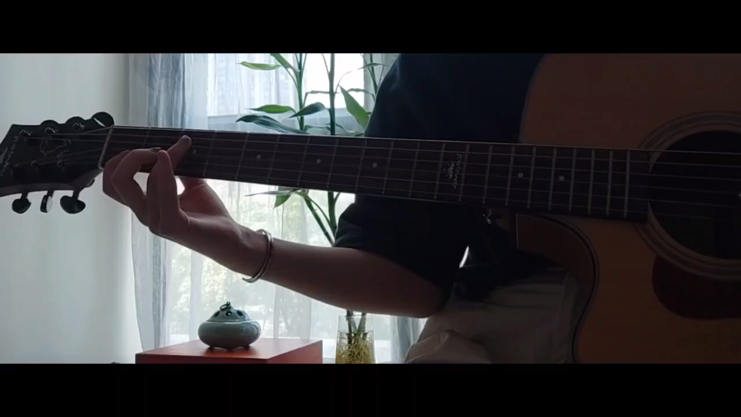 三年唱歌无人问一朝整活天下知[笑哭]谁懂啊,,,歌是笑红尘,唱的g2er那