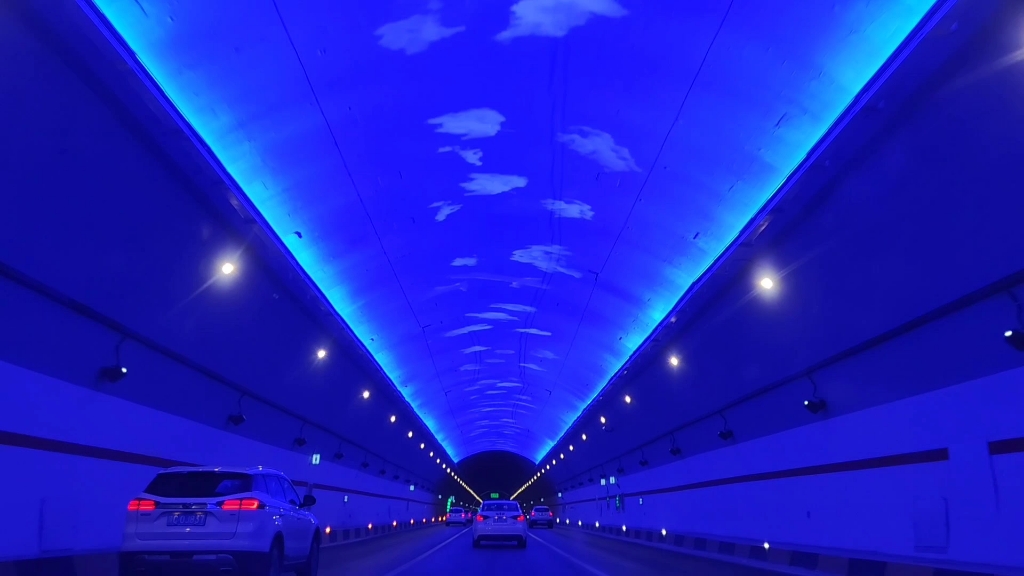 宝汉高速隧道图片图片