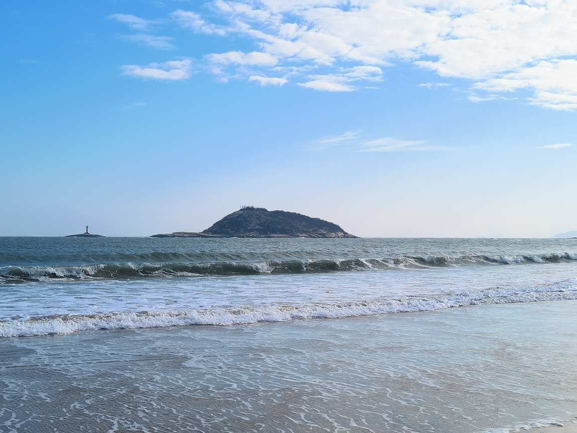 东山岛的双面海