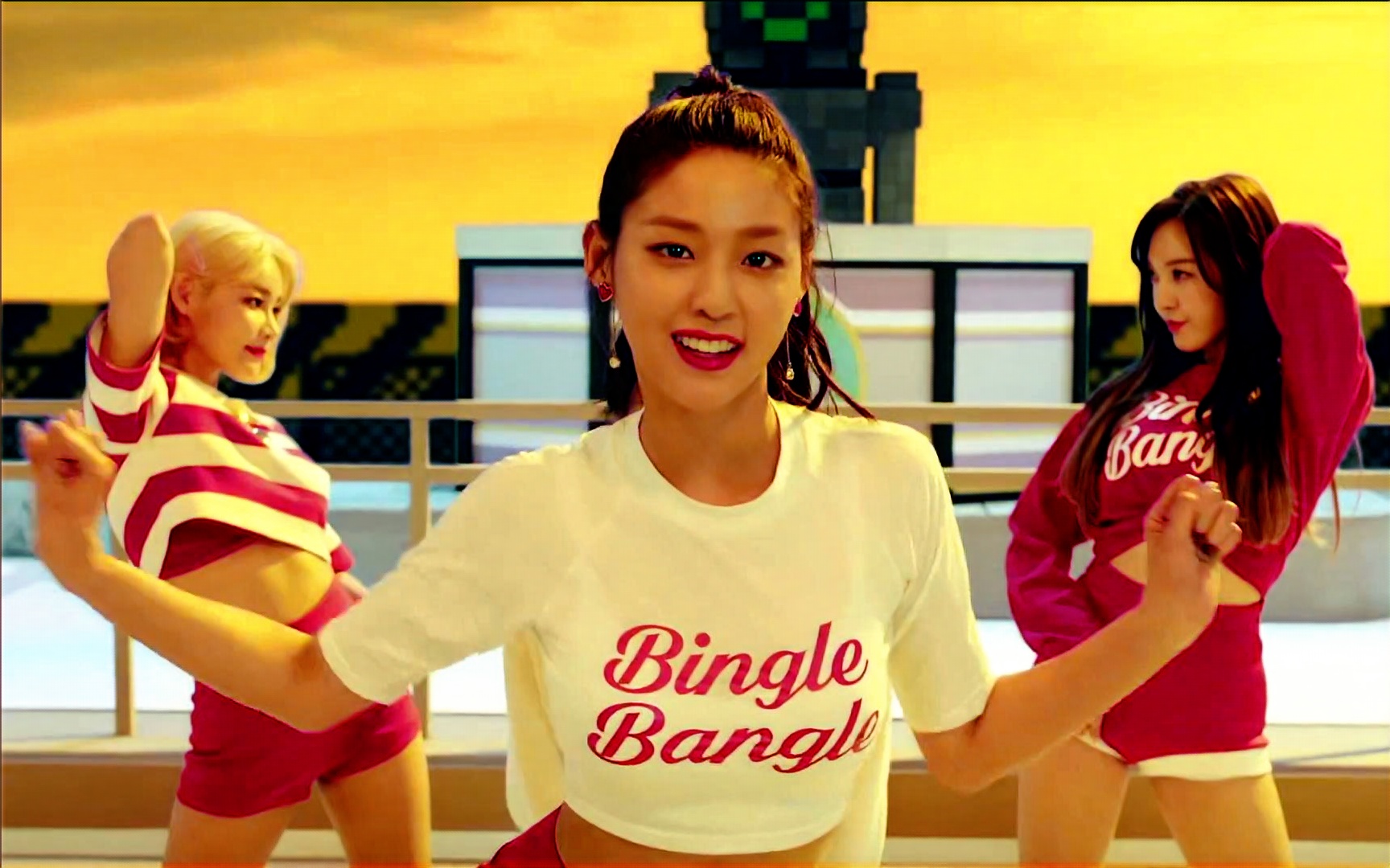 时隔17个月【aoa】bingle bangle mv公开