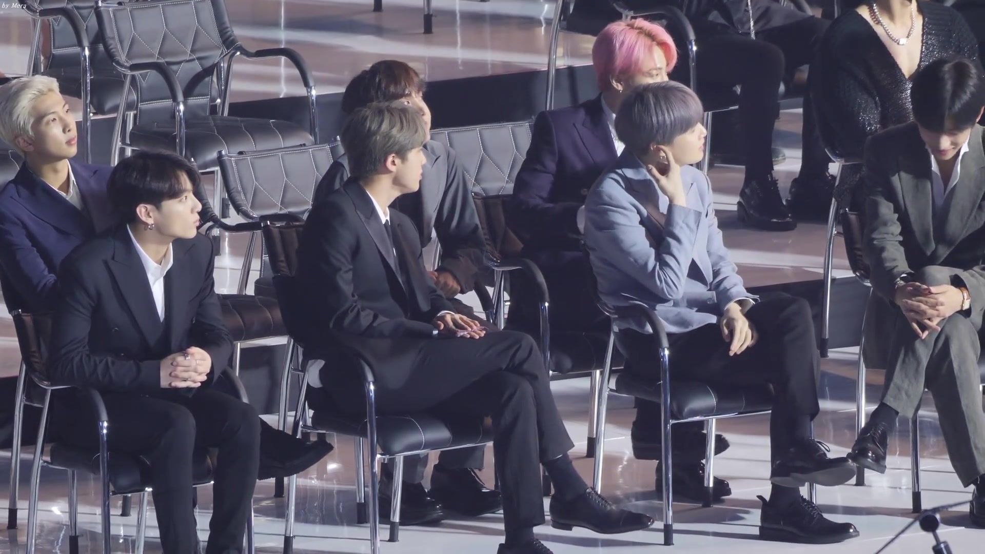 (bts) 防弹少年团观看女团表演,4k超清现场实拍