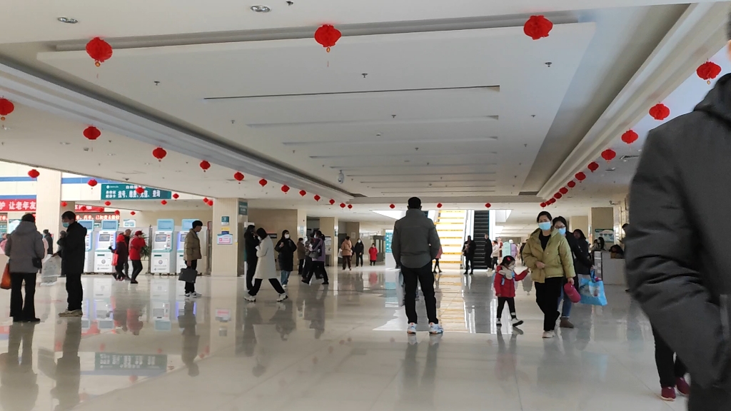 医院轮椅第一视角