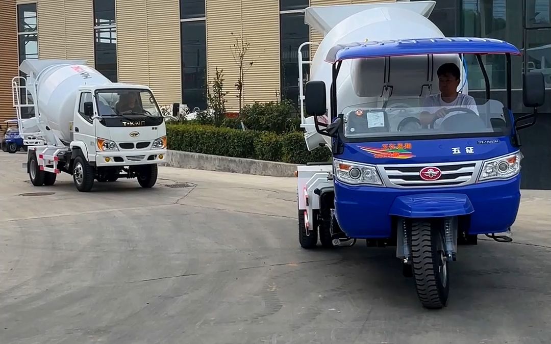 五征小型混凝土搅拌罐车,农村限宽限高厂家施工 #混凝土搅拌车厂家