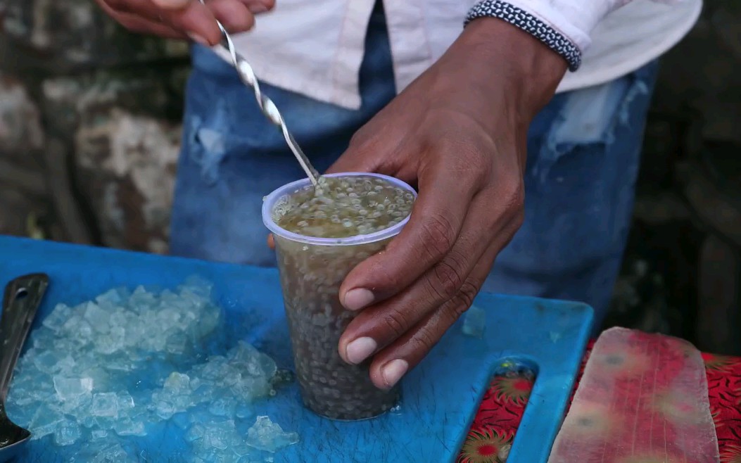 【印度美食】德里街头芦荟汁饮品摊_哔哩哔哩 (゜-゜)つロ 干杯~-bili