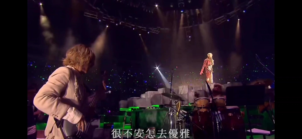 "有人来拍照要记住插袋"陈奕迅 duo 演唱会#浮夸