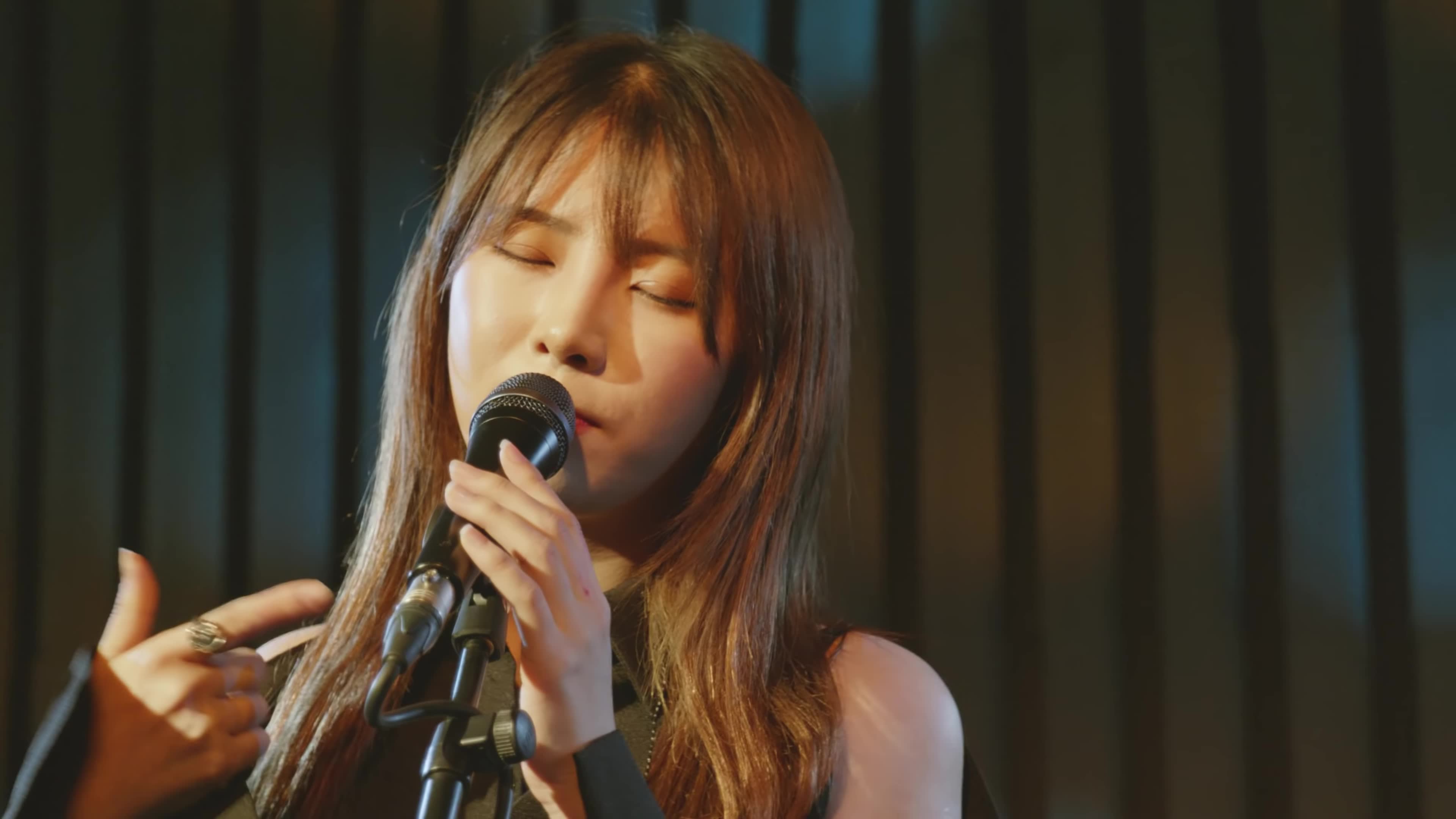 [4k-live]leebada - empty room_哔哩哔哩 (゜