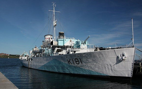 二战英国花级护卫舰图片