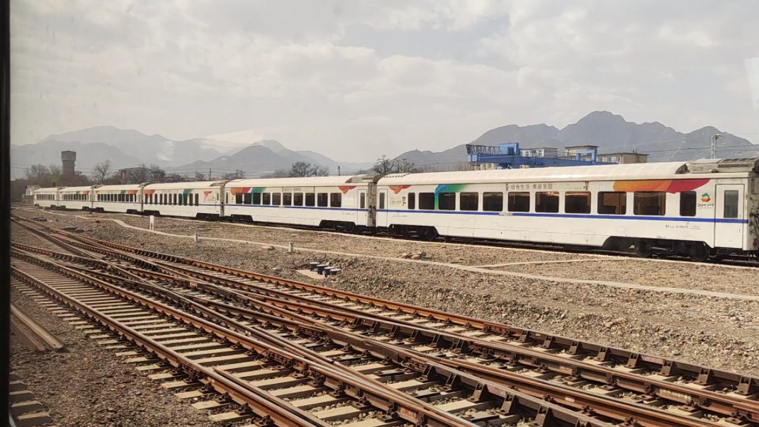 【北京市郊铁路s2线】s254次列车驶入南口站(车内视角)