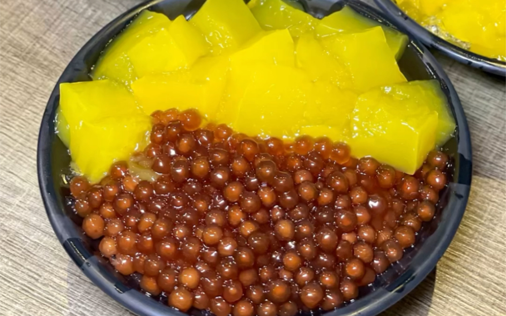 台灣台中的銅板美食,q彈的粉圓粉粿挫冰!