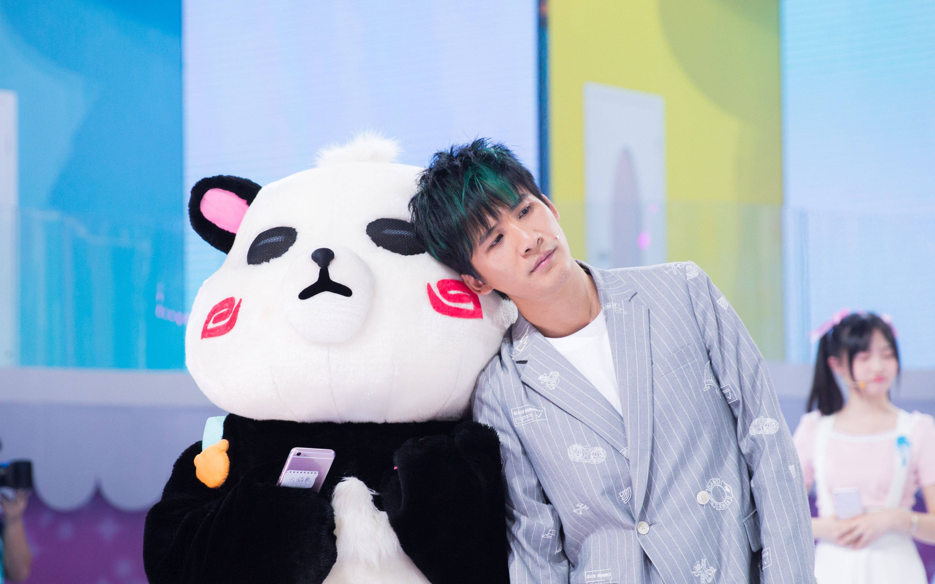 【大张伟】【开心下午茶】20110407 大可爱唱儿歌_哔哩哔哩 (゜-゜)つ