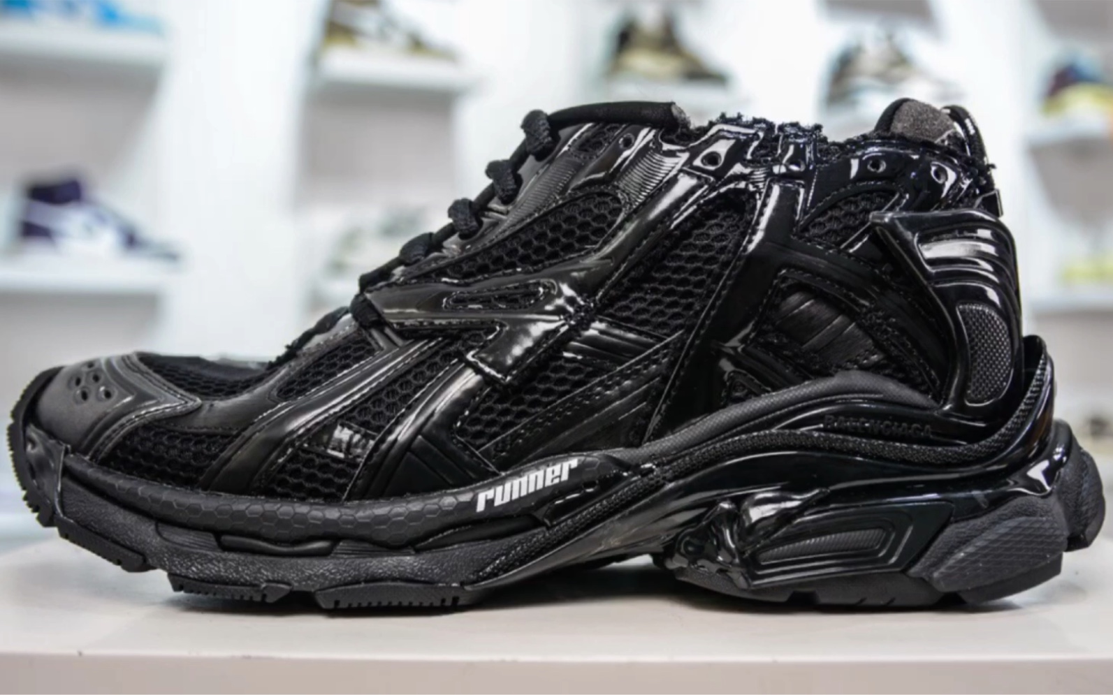 【权威实拍】balenciaga巴黎世家 runner 运动休闲鞋 黑色
