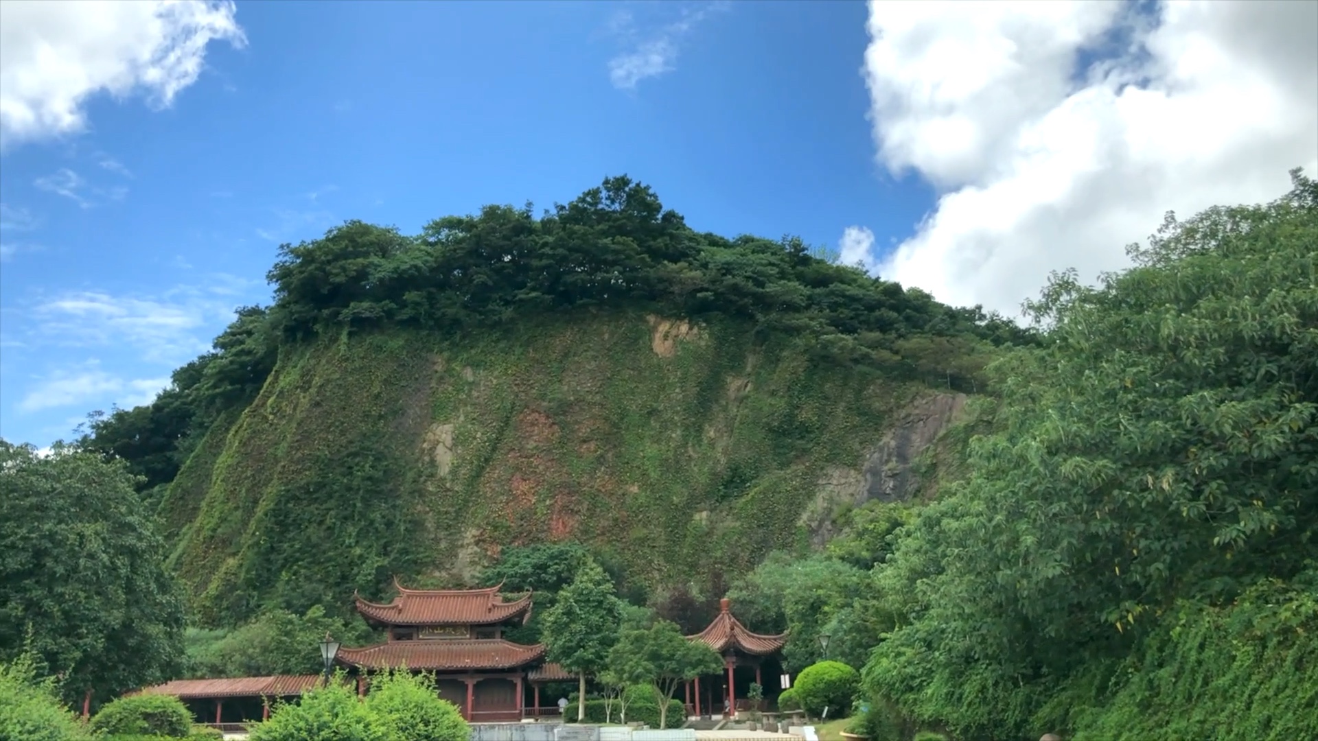 台风来临前的小山公园#宁波