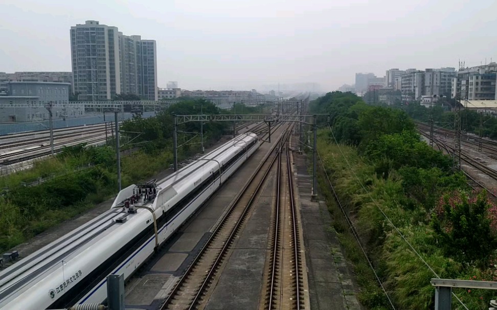 南昌车辆段南昌西动车运用所crh380a-2728广州北站通过_哔哩哔哩