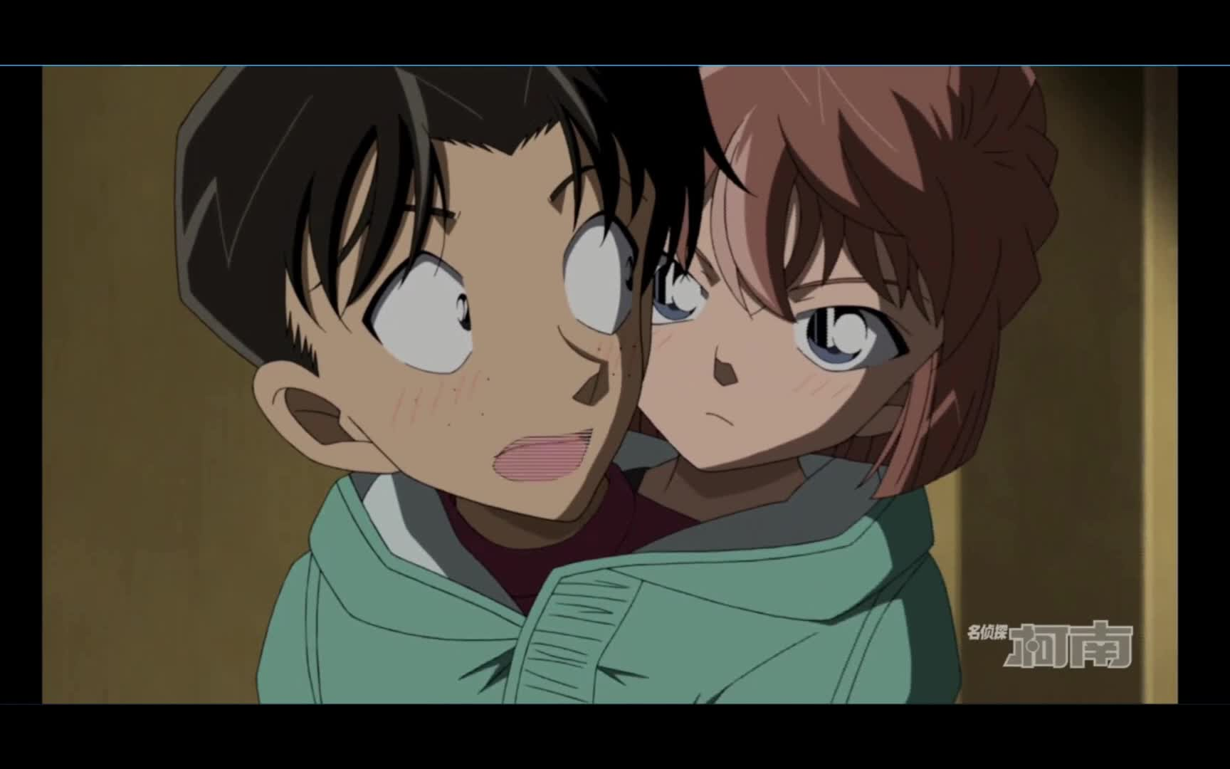 灰原哀走光光彦笑了