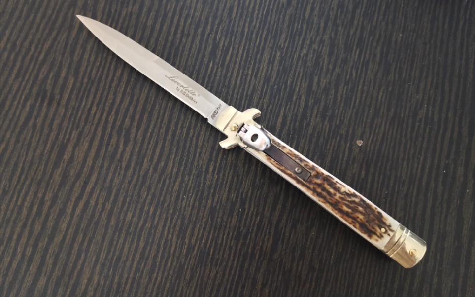 csgo意大利短剑 侧跳 出镜率高黑手党短剑弹簧