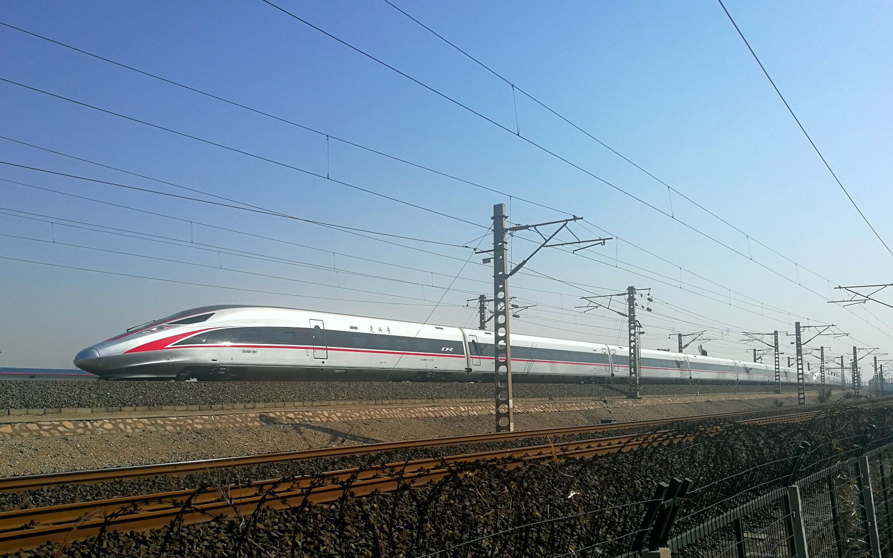 胶济客专,cr400af重联通过管仲纪念馆