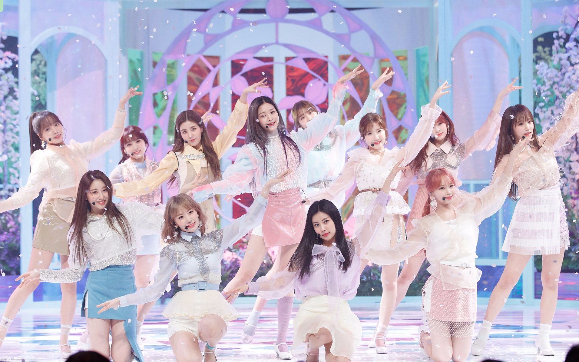 【十三站联合中字】190401 IZ*ONE COMEBACK SHOW 全场中字哔哩哔哩bilibili