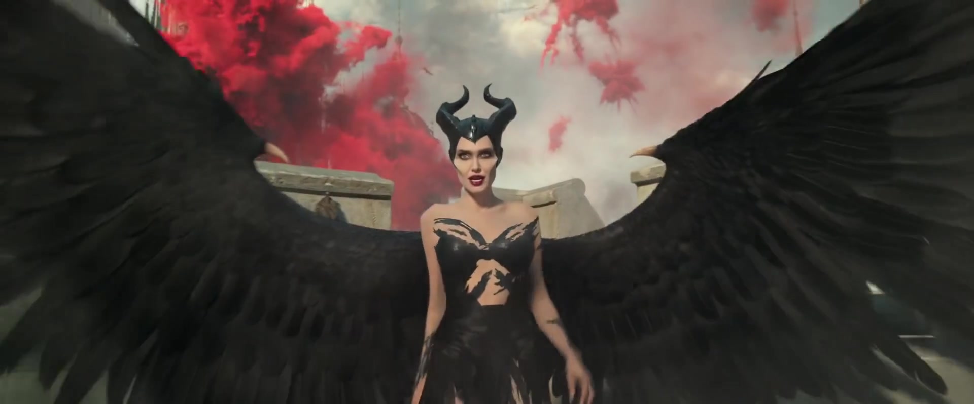 [图][中文字幕]沉睡魔咒2：恶魔夫人 预告 Maleficent: Mistress of Evil trailer