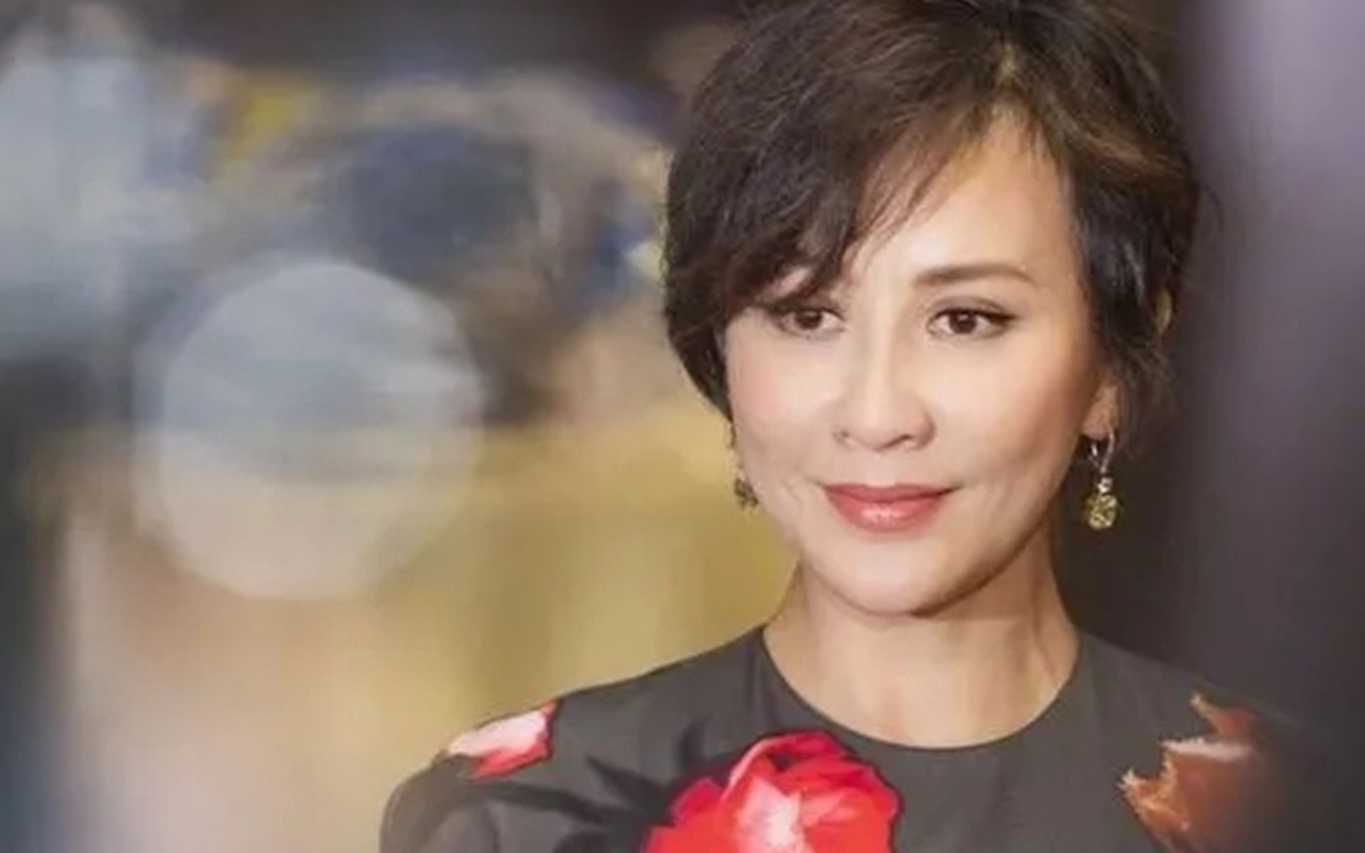 1990年,刘嘉玲被"带走"的三个小时,期间究竟发生了什么?